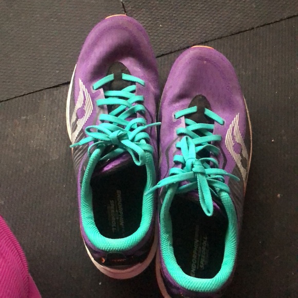 Saucony endorphin speed 2 - Picture 2 of 3